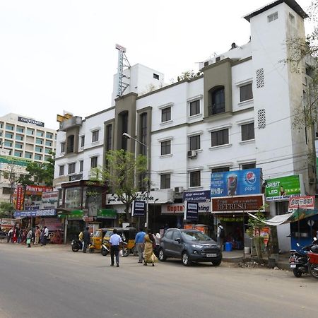 Oyo Flagship 470 Us Consulate Hotel Chennai Exterior photo